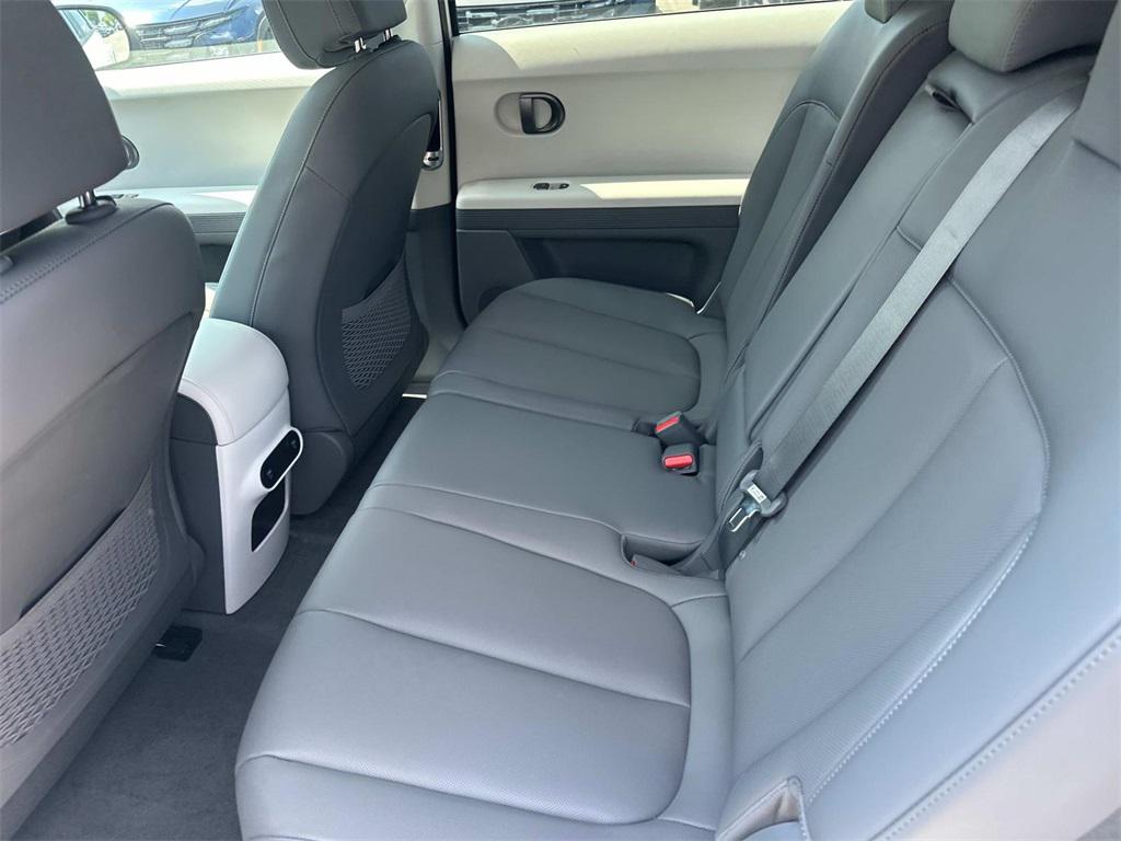2025 Hyundai Ioniq 5 SEL photo 14