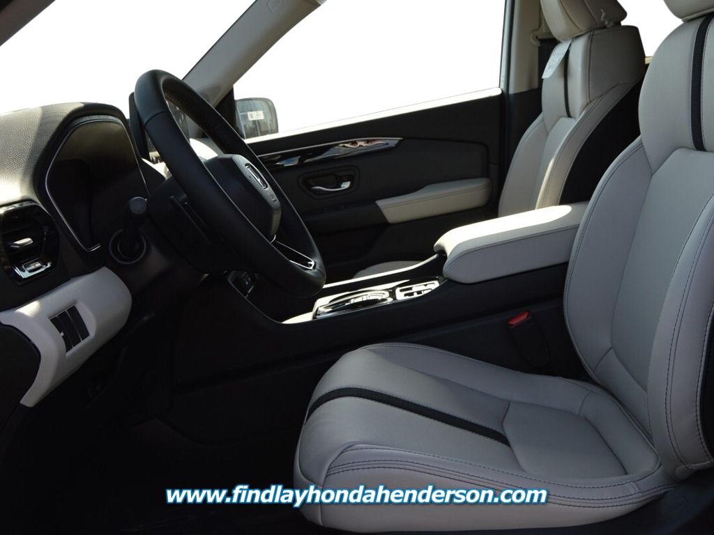 2026 Honda Passport photo 2