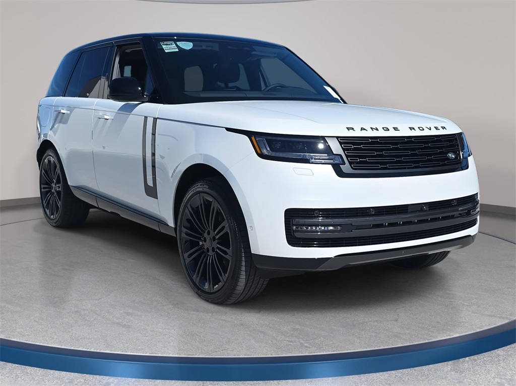 2026 Land Rover Range Rover SE