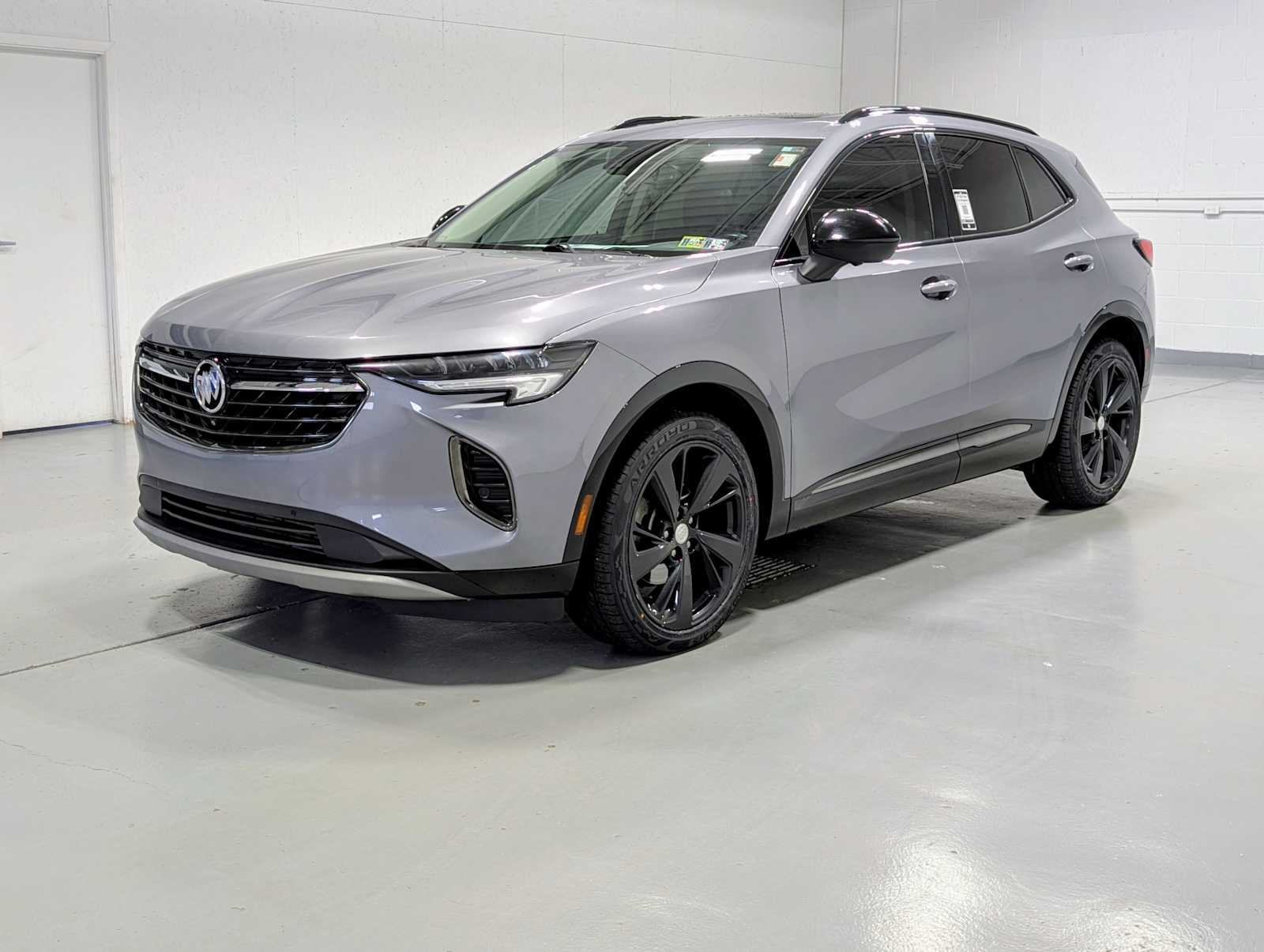 2021 Buick Envision Essence's photo