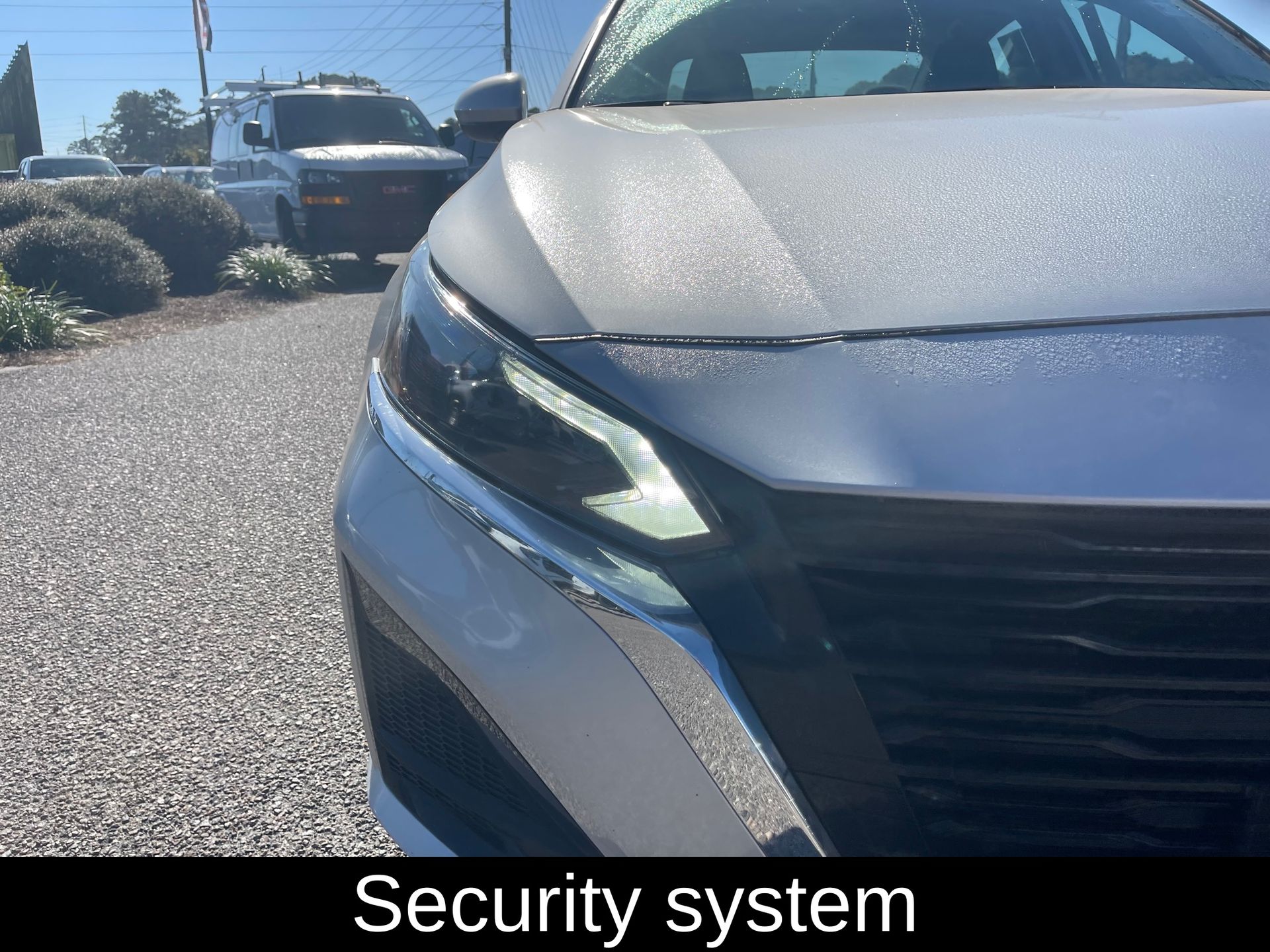 2023 Nissan Altima 2.5 SV photo 3