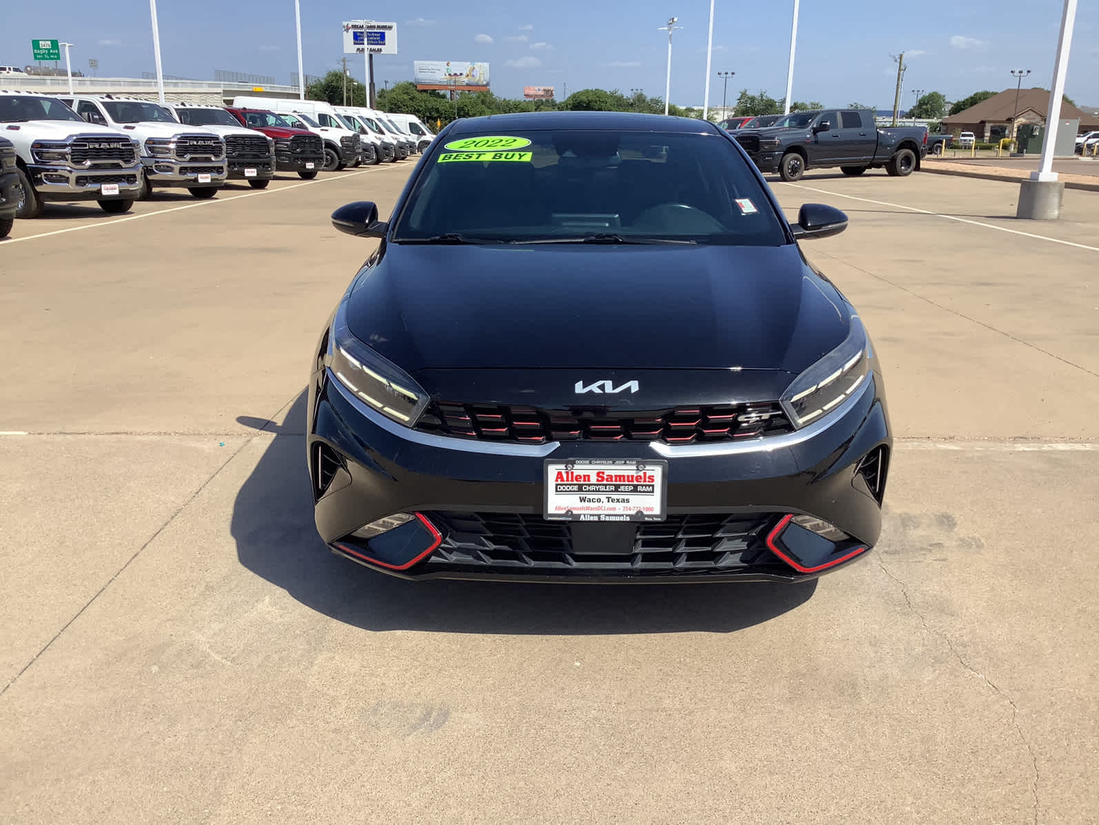 2022 Kia Forte GT photo 2