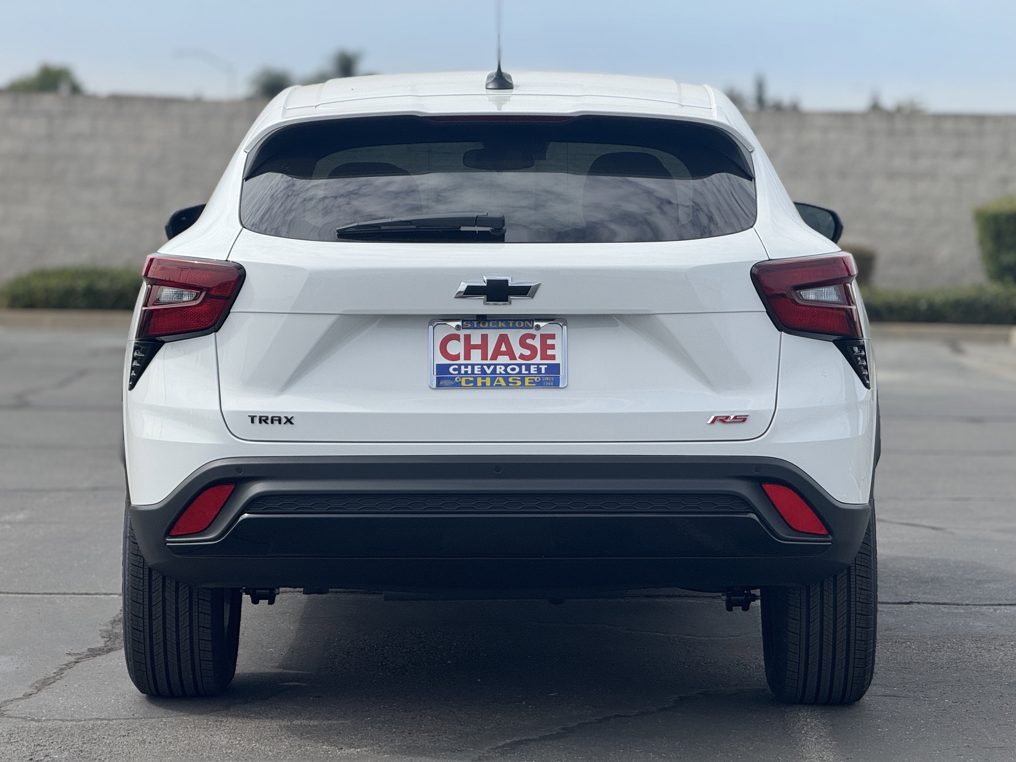 2025 Chevrolet Trax photo 3