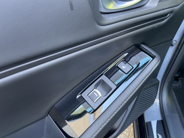 2024 Honda Accord Hybrid Touring photo 8