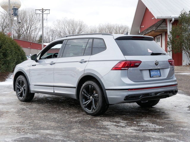2024 Volkswagen Tiguan SE R-Line Black photo 3