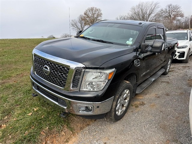 2016 Nissan Titan XD SV