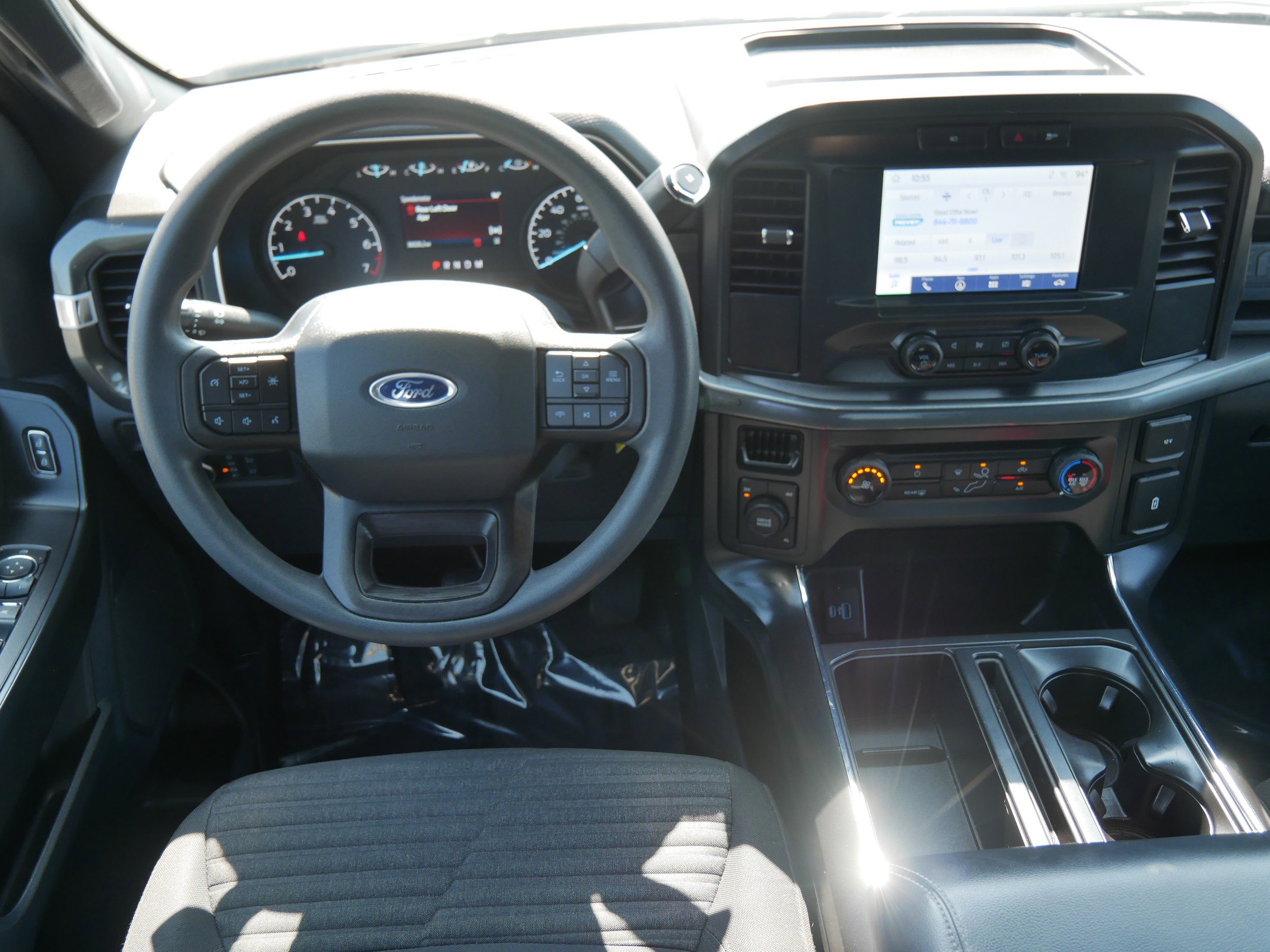 2022 Ford F-150 XL photo 13