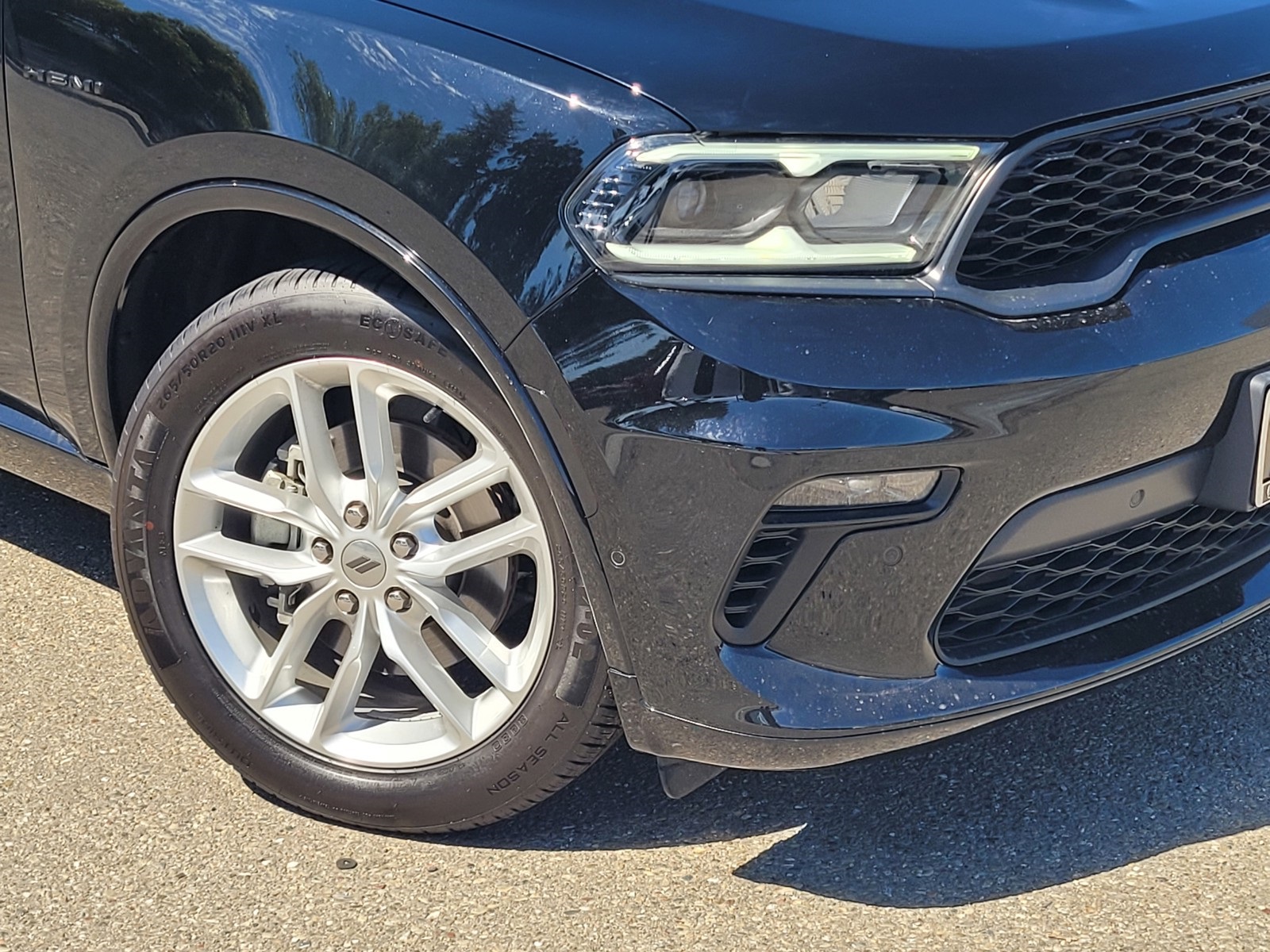 2022 Dodge Durango R/T photo 9