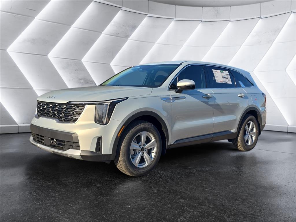 2026 Kia Sorento LX's photo