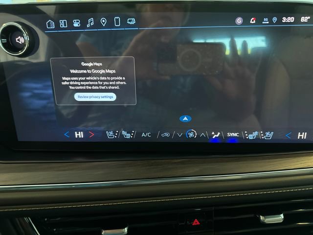 2025 Chevrolet Tahoe Premier photo 16