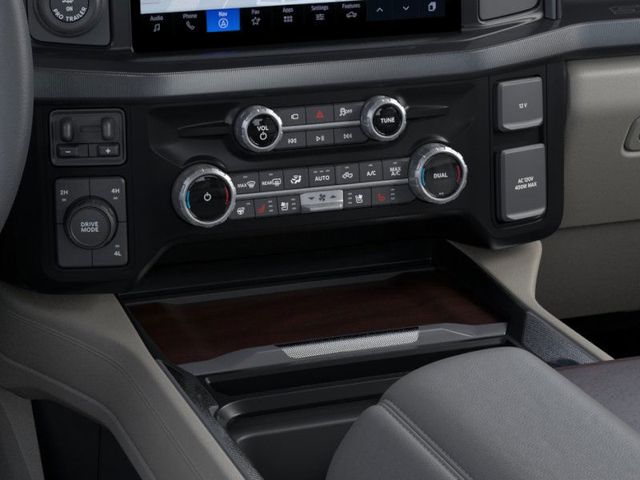 2026 Ford F-450 Platinum photo 13