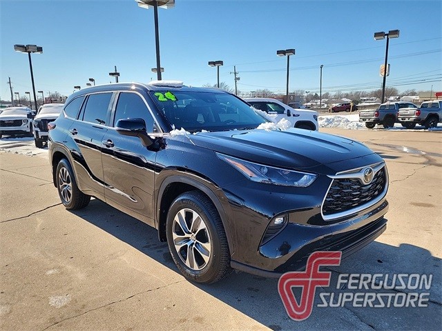 Pre-Owned 2024 Toyota Highlander XLE 4D Sport Utility in Broken Arrow # ...