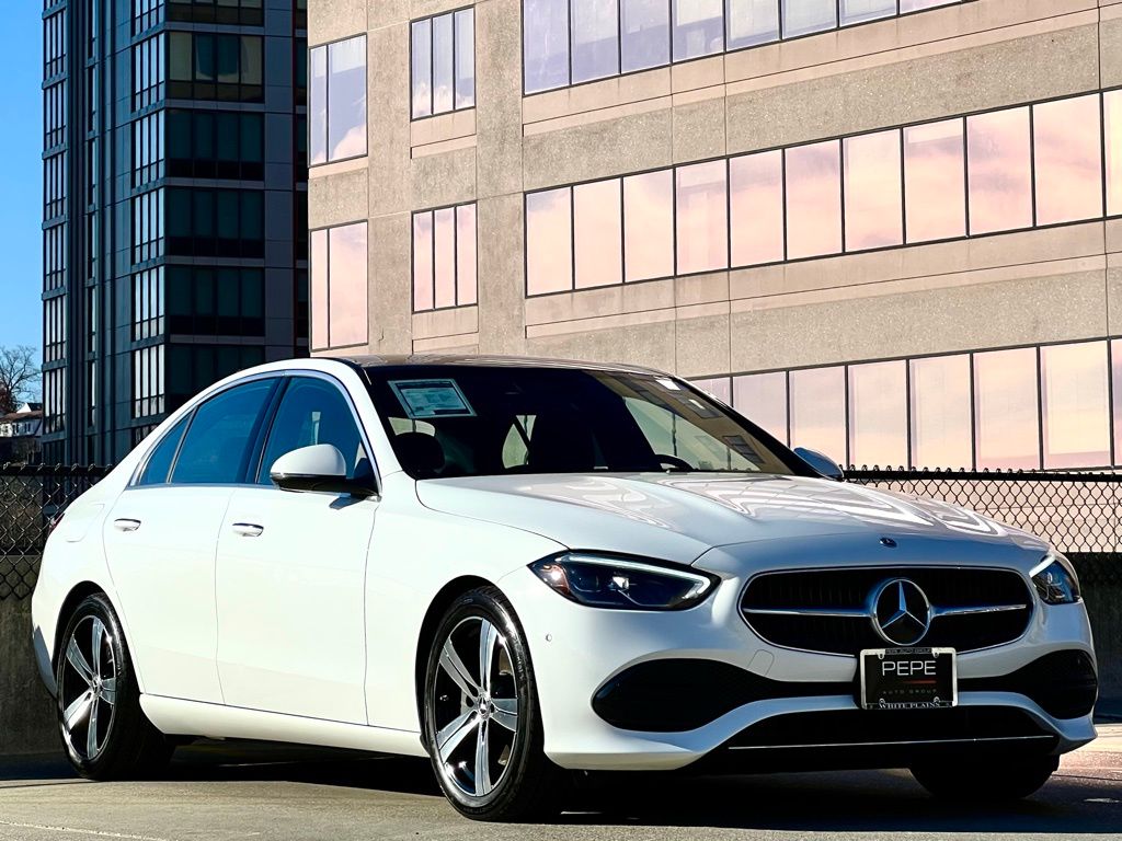 2025 Mercedes-Benz C-Class Sedan C 300's photo