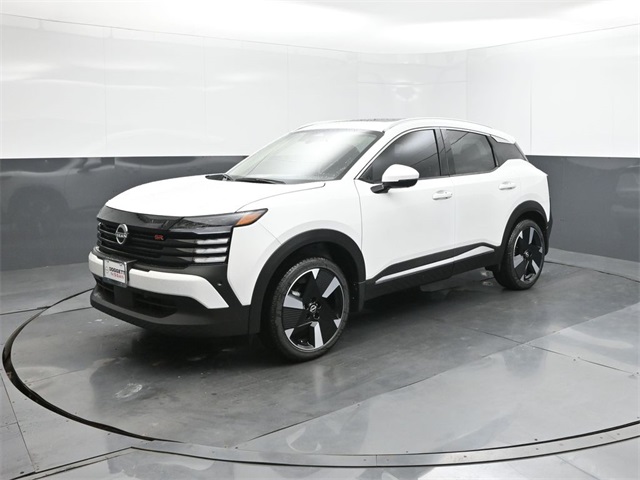 2025 Nissan Kicks SR AWD's photo