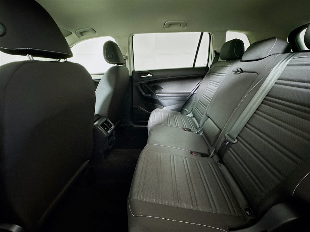 2024 Volkswagen Tiguan S photo 11