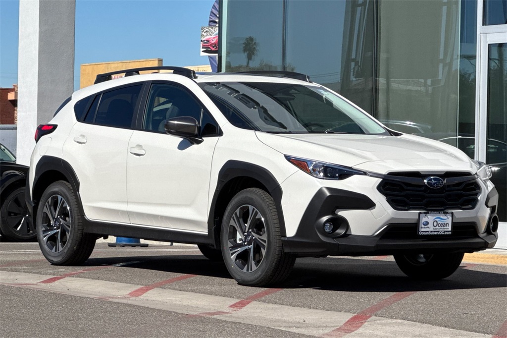 2025 Subaru Crosstrek Premium photo 2