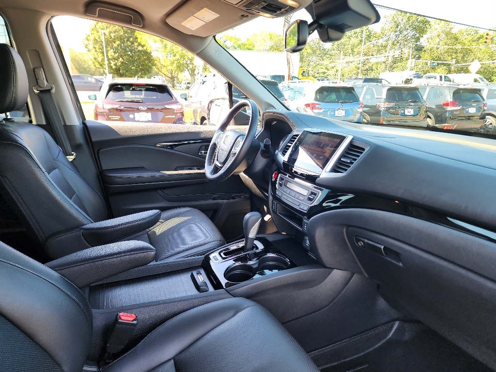 2019 Honda Ridgeline RTL-E photo 19