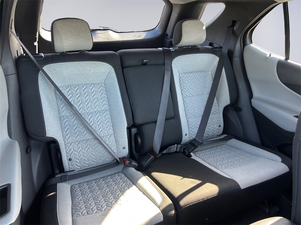 2023 Chevrolet Equinox LT photo 17