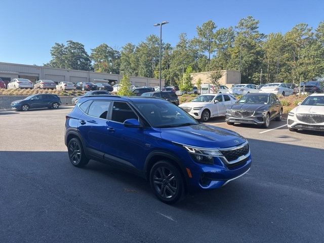 2021 Kia Seltos S photo 11