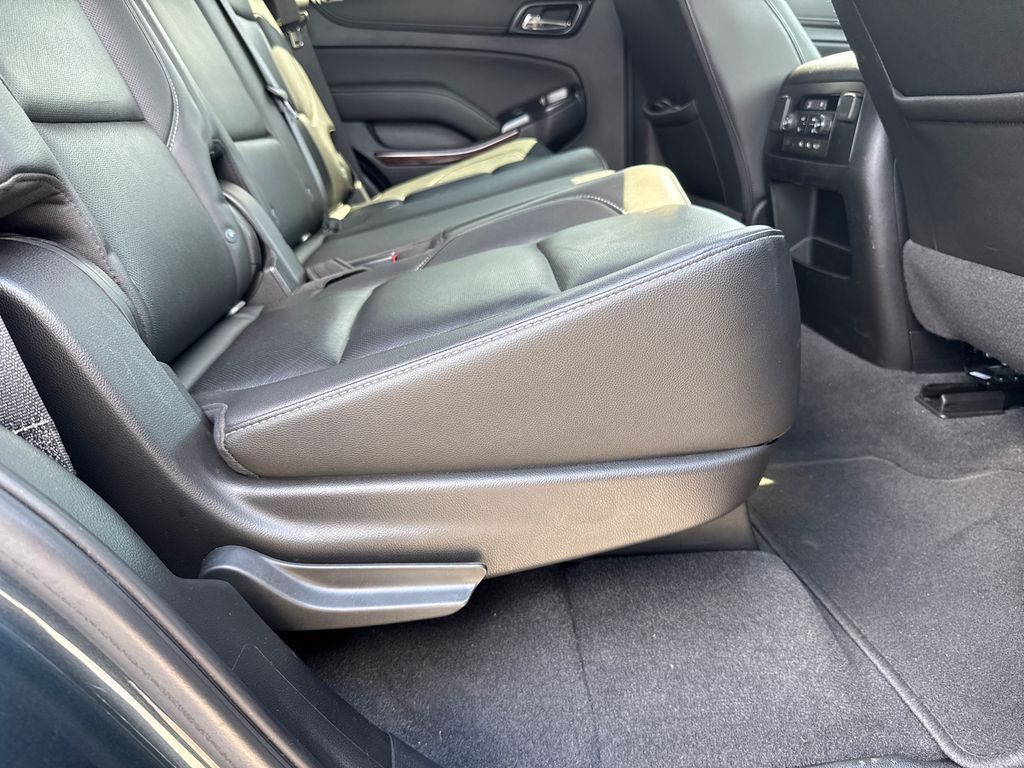 2020 Gmc Yukon SLT photo 14