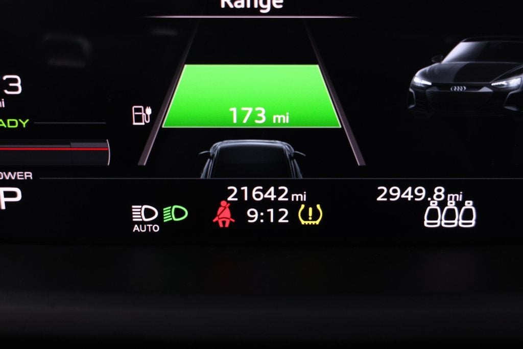 2024 Audi e-tron GT Prestige photo 15