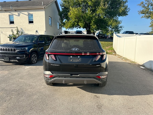 2024 Hyundai Tucson Limited photo 2