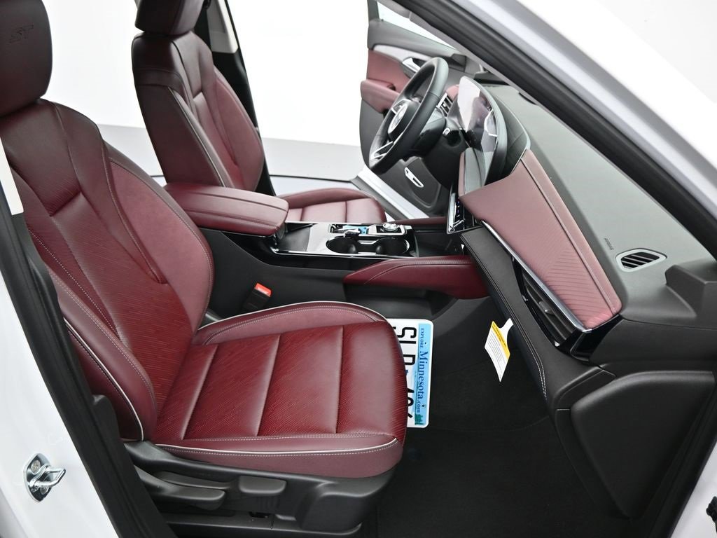 2025 Buick Envision Sport Touring photo 23