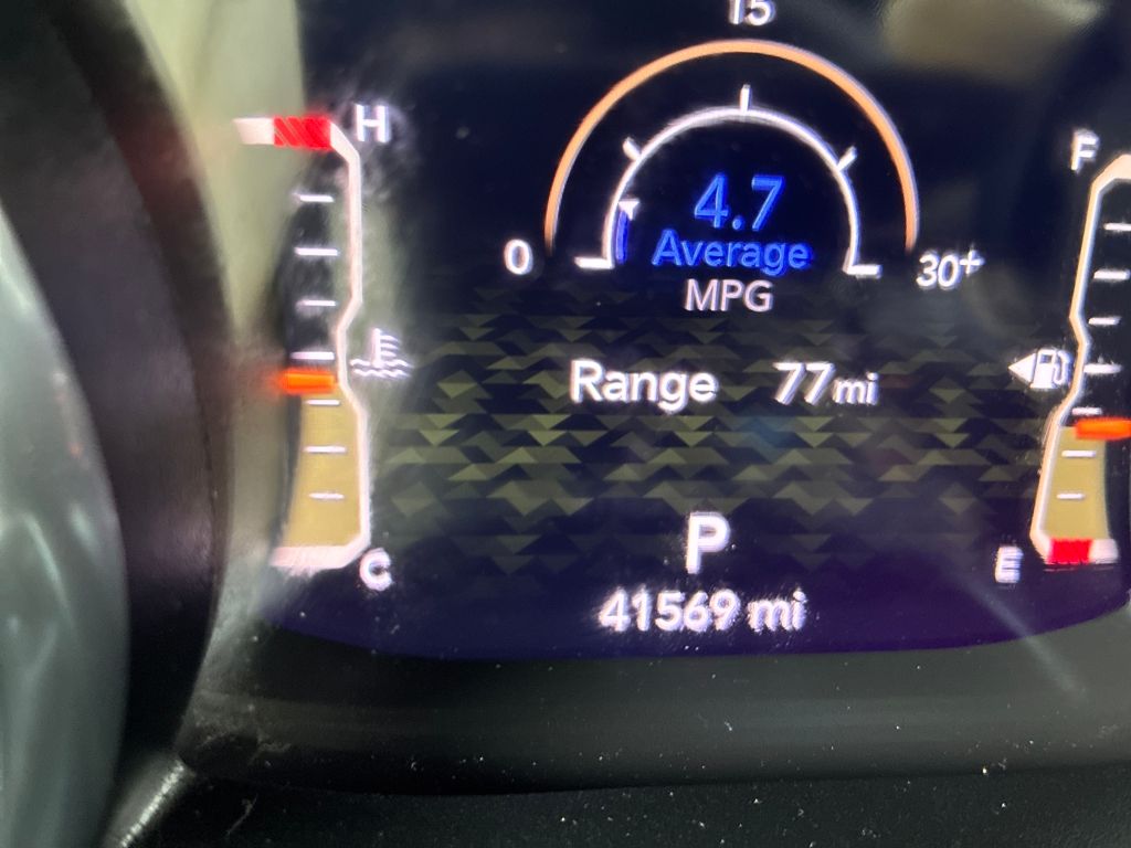 2020 Jeep Wrangler Unlimited Sahara photo 16