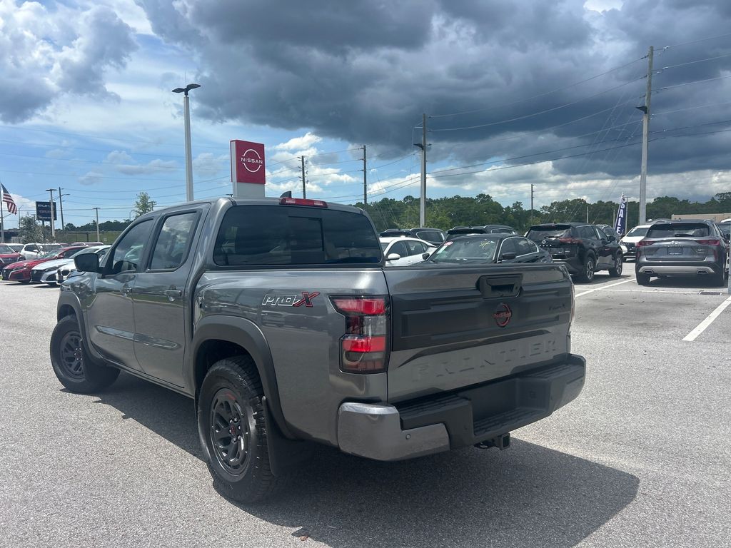 2025 Nissan Frontier PRO-X photo 2