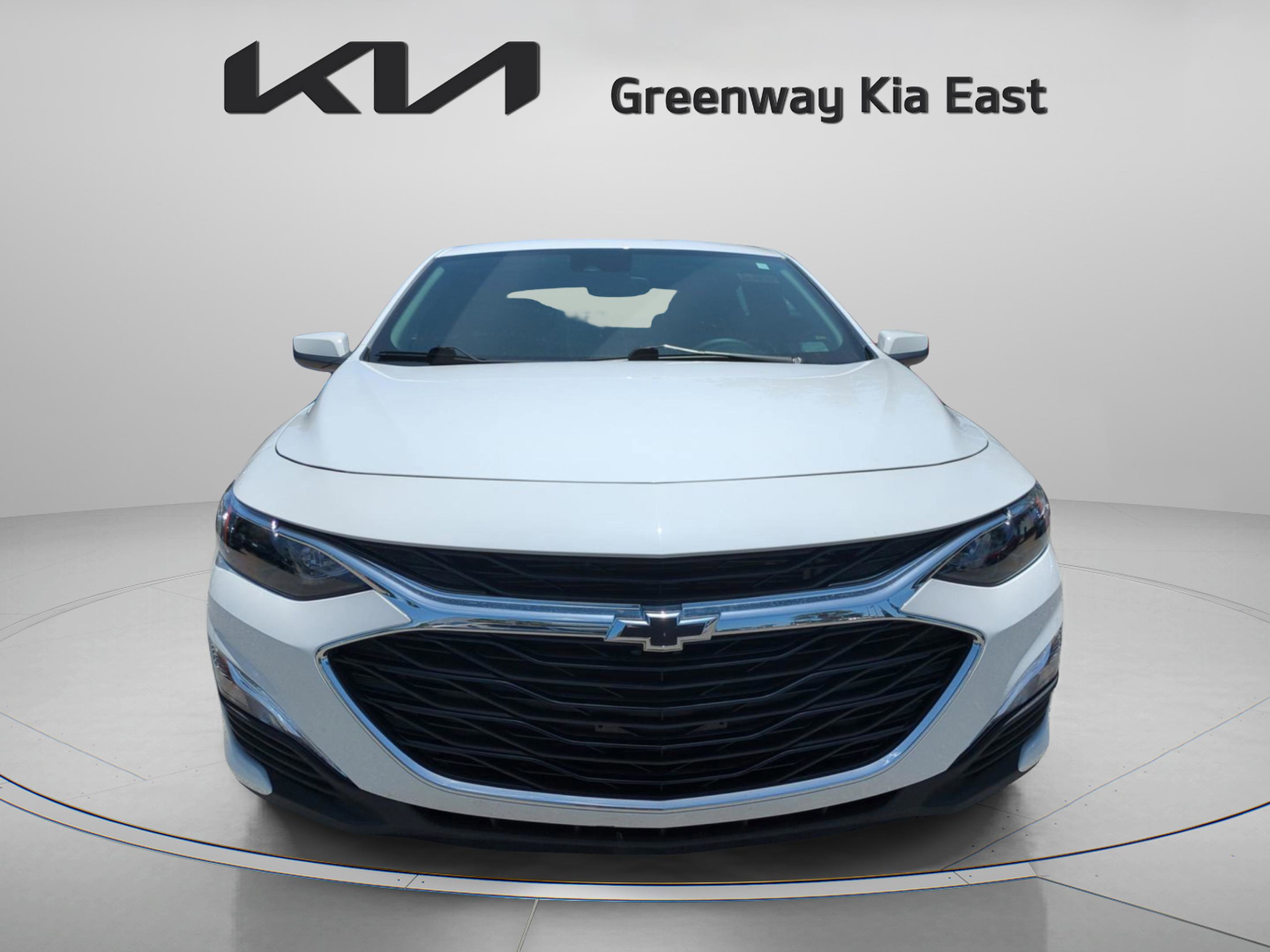 1G1ZG5ST2RF180852