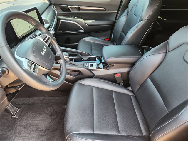 2023 Kia Telluride S photo 11