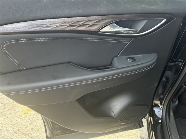 2022 Buick Envision Avenir photo 18