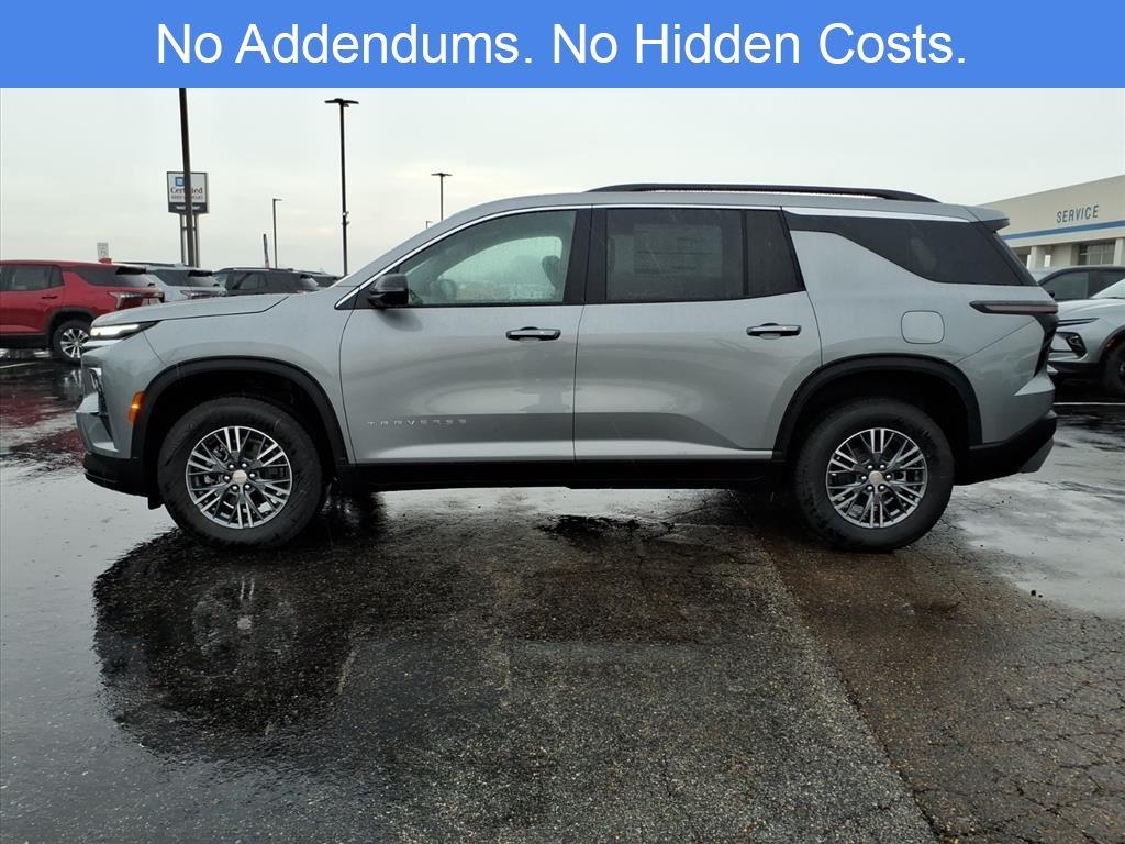 2026 Chevrolet Traverse photo 2