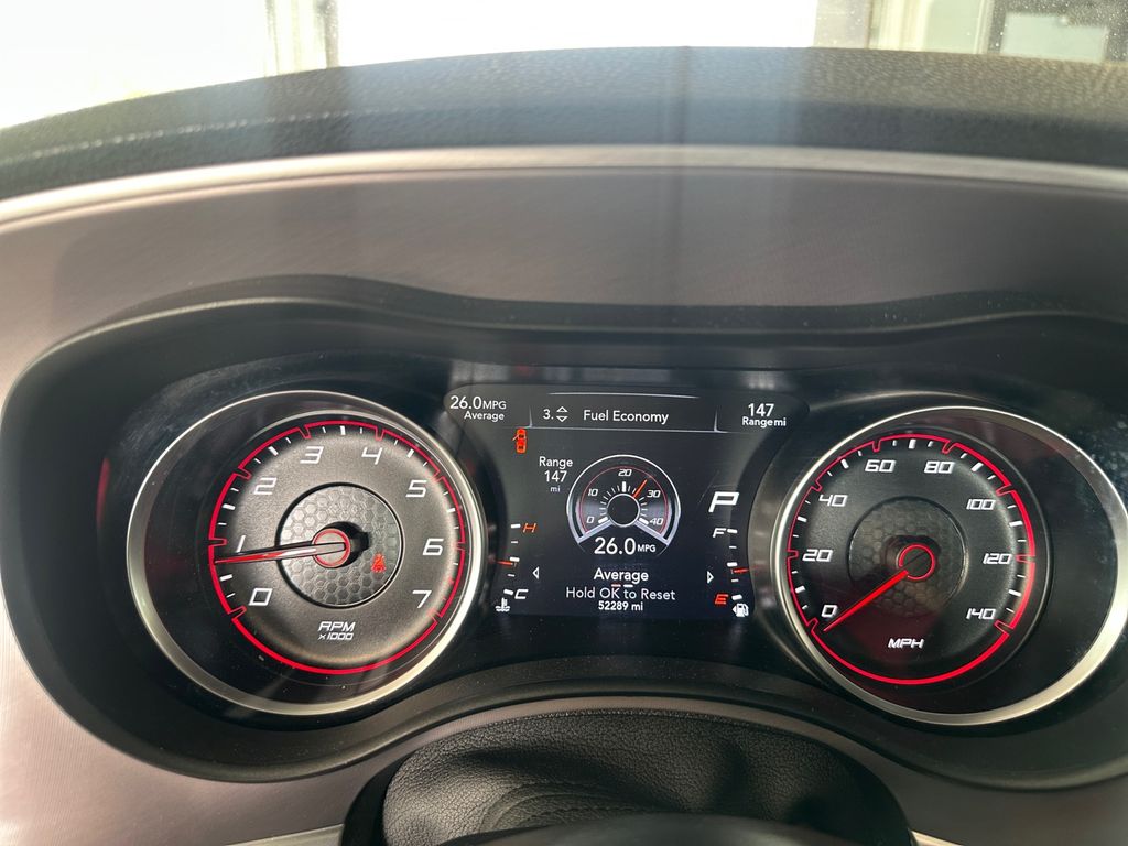2022 Dodge Charger SXT photo 10