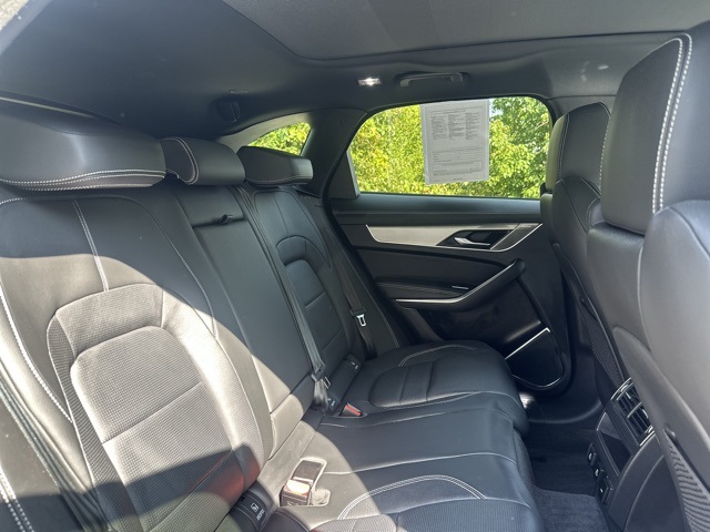 2025 Jaguar F-PACE P250 photo 22