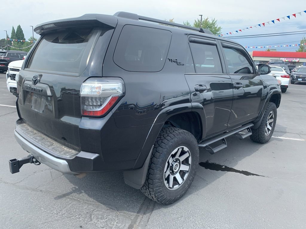 2021 Toyota 4Runner TRD Off-Road Premium photo 3