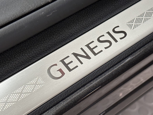 2025 Genesis GV80 3.5T Advanced AWD photo 16