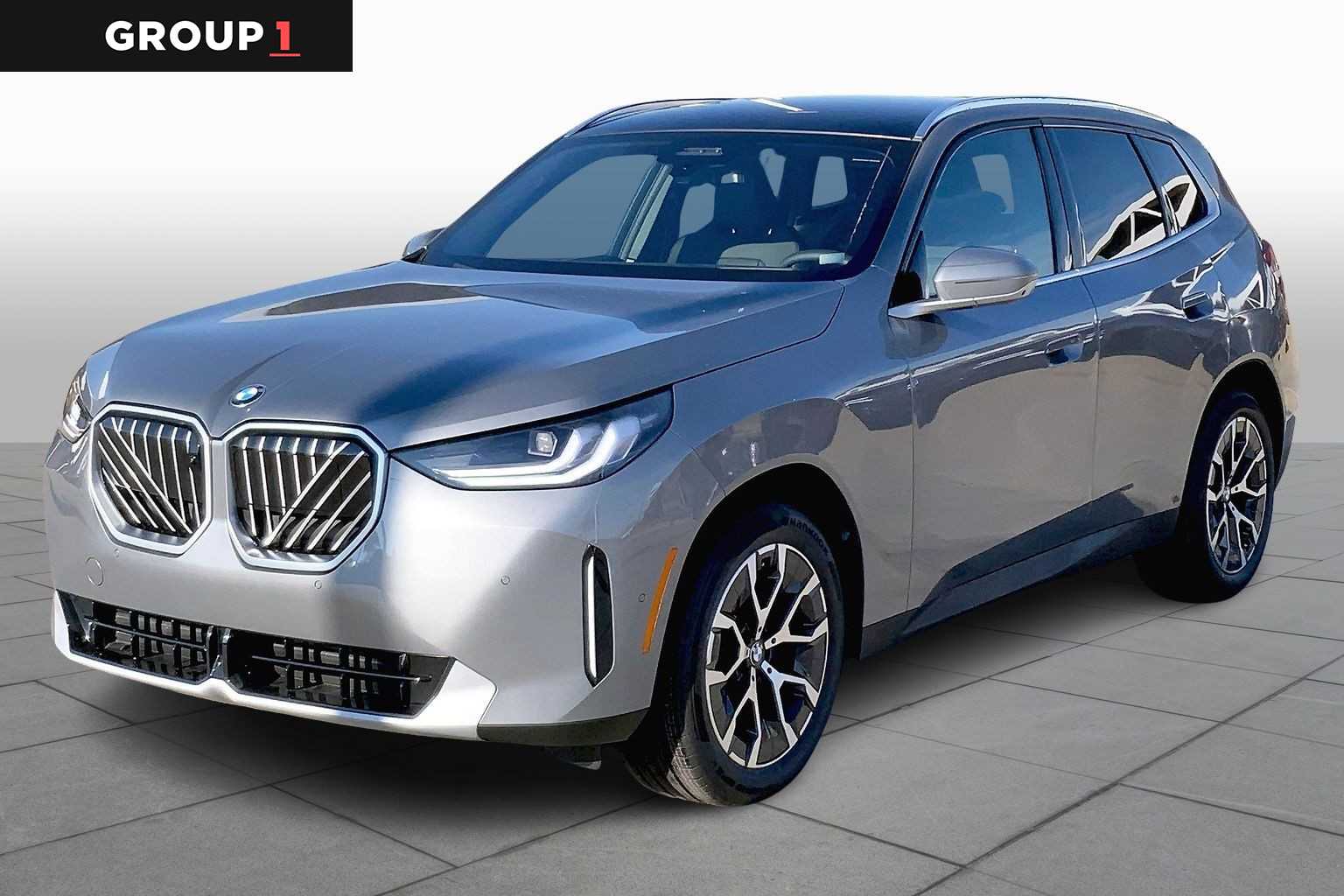 2026 BMW X3 30's photo