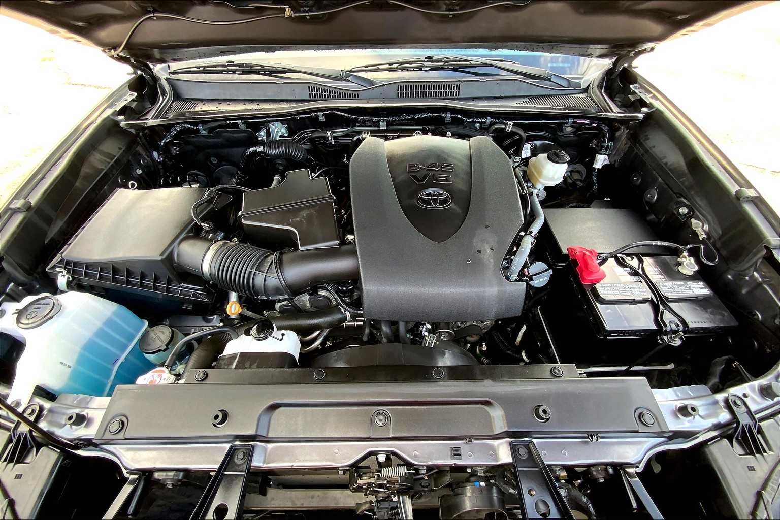 2023 Toyota Tacoma TRD Sport V6 photo 29
