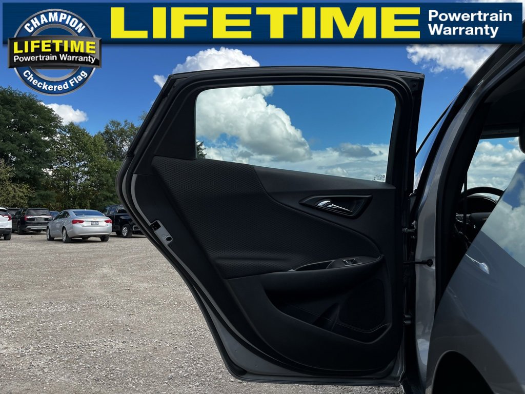2024 Chevrolet Malibu 1LT photo 18