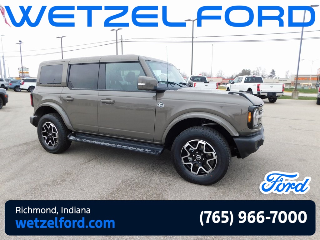2025 Ford Bronco 4-Door Outer Banks's photo