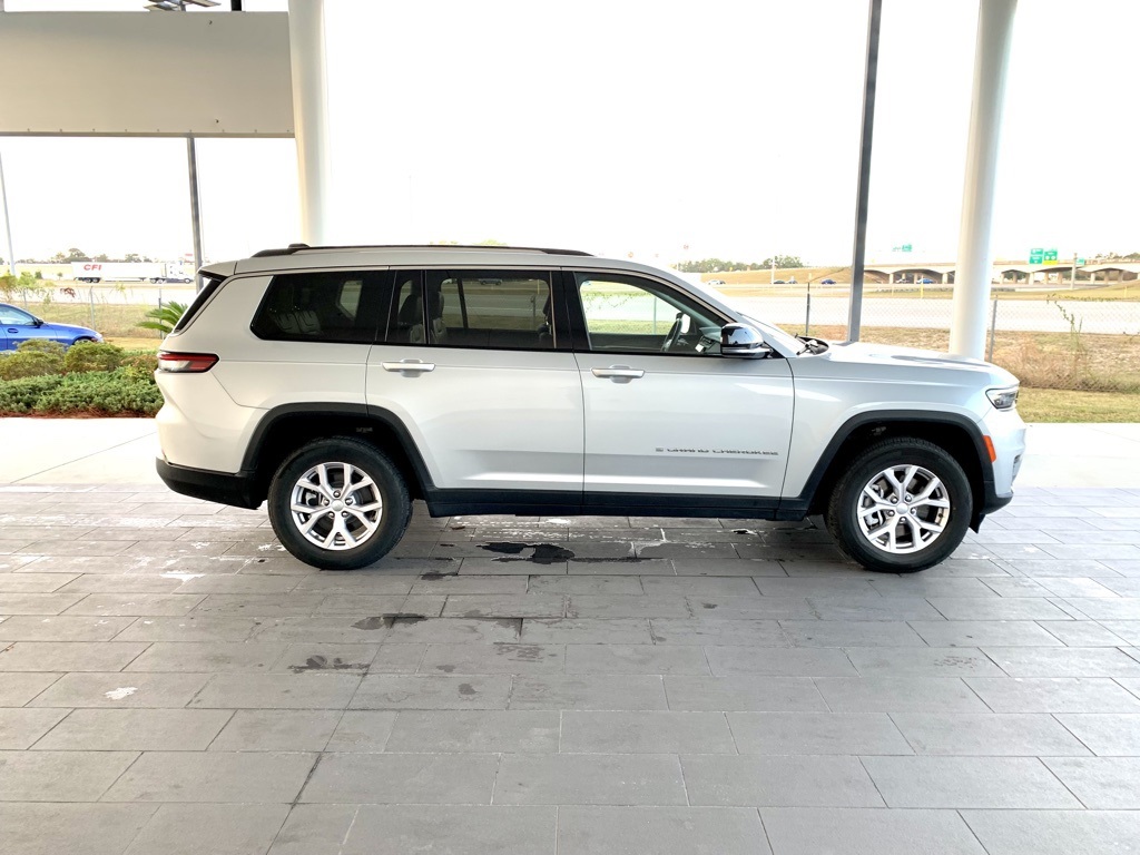 2021 Jeep Grand Cherokee Limited photo 4