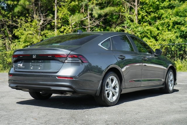 2023 Honda Accord LX photo 9