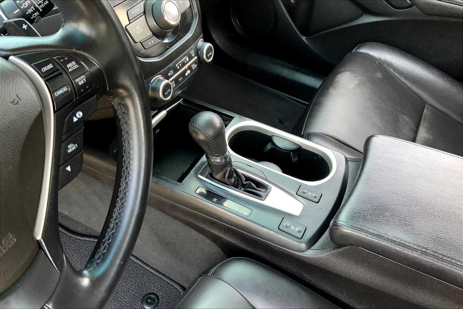 2018 Acura RDX Base Plus photo 15