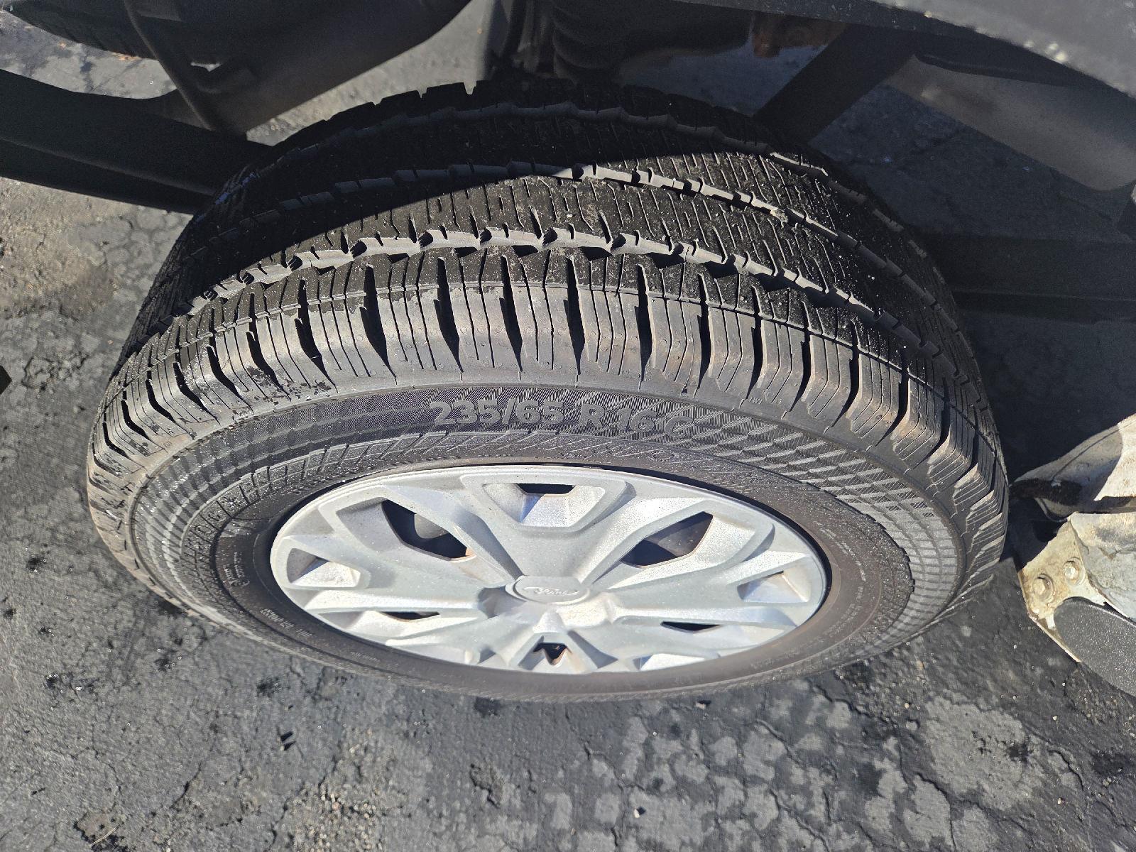 2023 Ford Transit Cargo Van photo 4