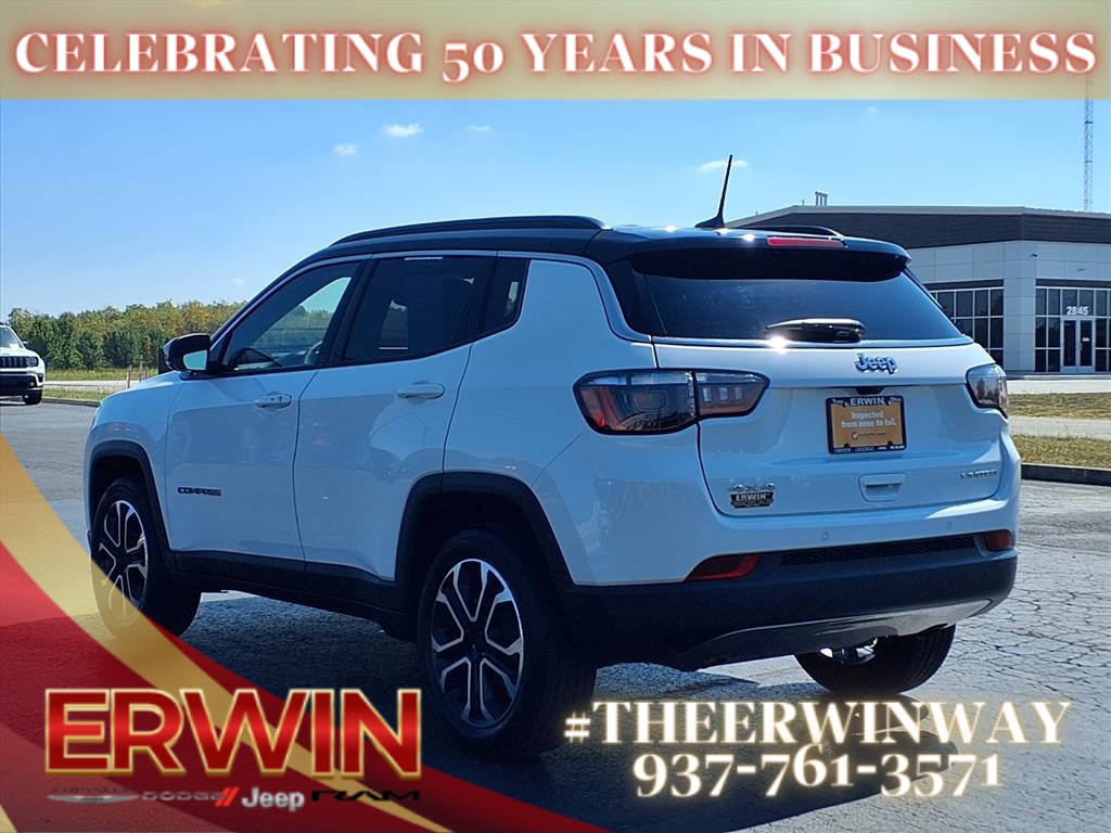 2024 Jeep Compass Limited photo 8