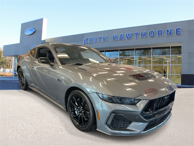 2025 Ford Mustang GT Premium's photo