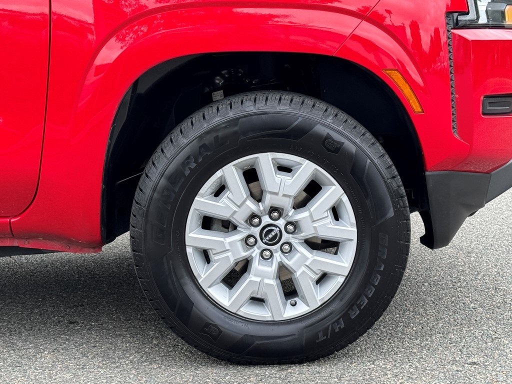 2022 Nissan Frontier SV photo 32