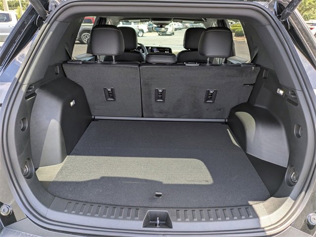 2026 Chevrolet Equinox LT photo 9