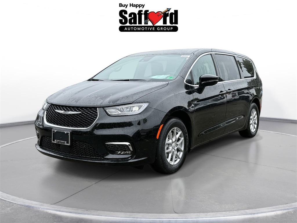 2026 Chrysler Pacifica Select's photo